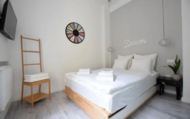 Vaci Street Apartment