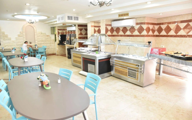 Maman Hotel