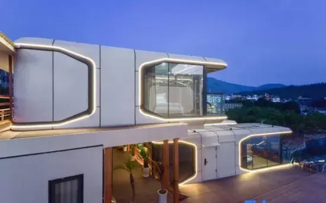 Sunset Cliff Panorama Hotel (Dali, Erhai)