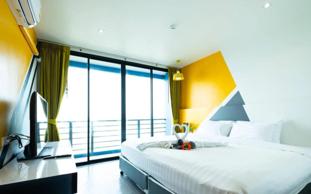 Play Phala Beach Rayong