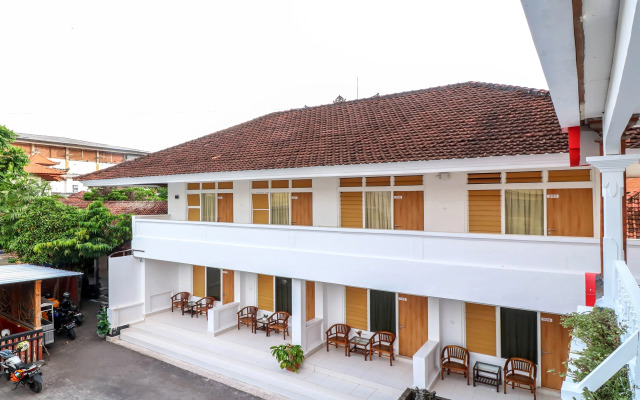OYO 1384 Pulau Bali Hotel