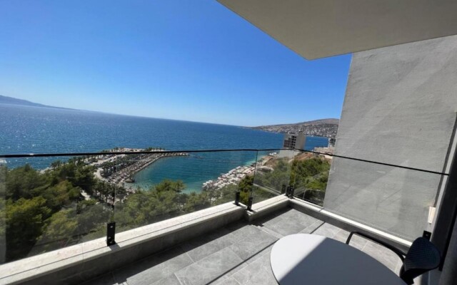 The Queens Lion Premium Hotel