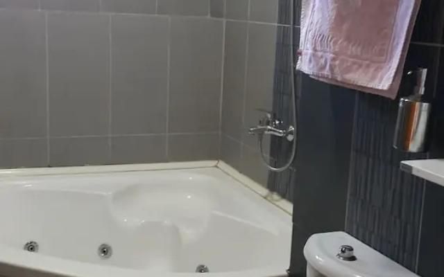 Odunluk Tas Konak Otel