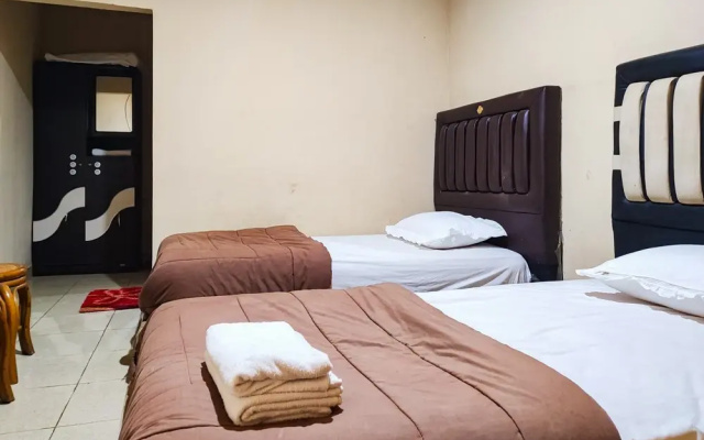 RedDoorz @ Hotel Keluarga Bangko