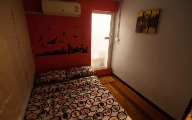 Eat - Ting Cafe and Hostel