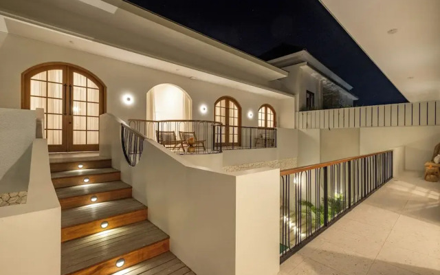 Elegant Villa Sunset unit 11min to FINNS