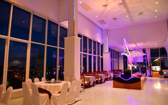 Prajaktra Design Hotel