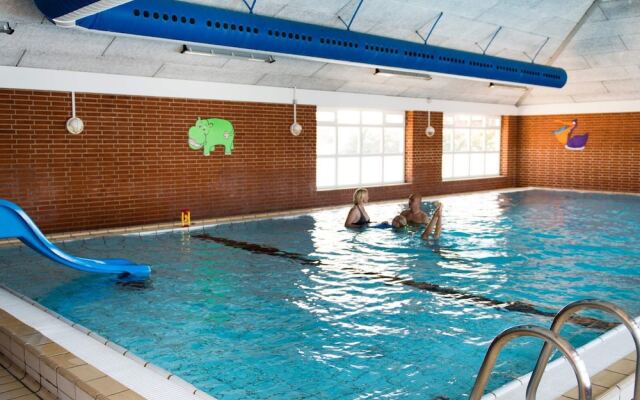 8 Person Holiday Home in Romo-by Traum