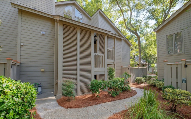 St. Andrews Common by Vtrips