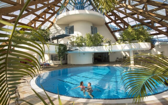 Riff Resort