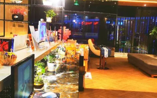 Bojing Bofei Hotel (Jingmen Wanda Plaza)
