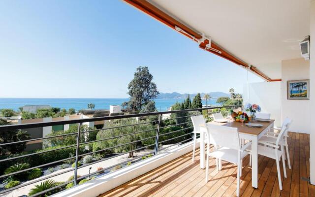 Suite Riviera - Sea View - Clim - Plage - Residence de standing - Parking