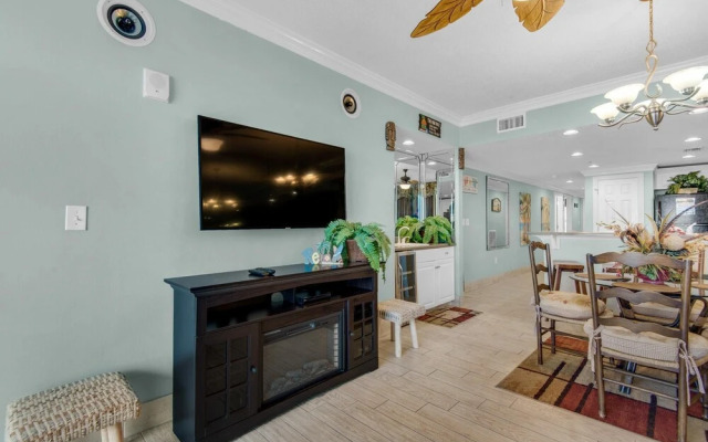 Majestic Beach Towers 2-1305