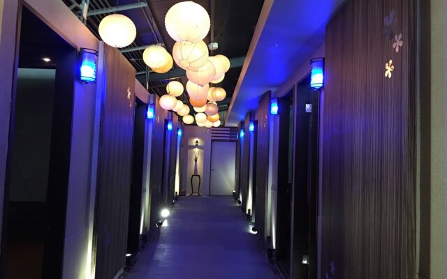 Hefong Deyang Hotspring Hotel