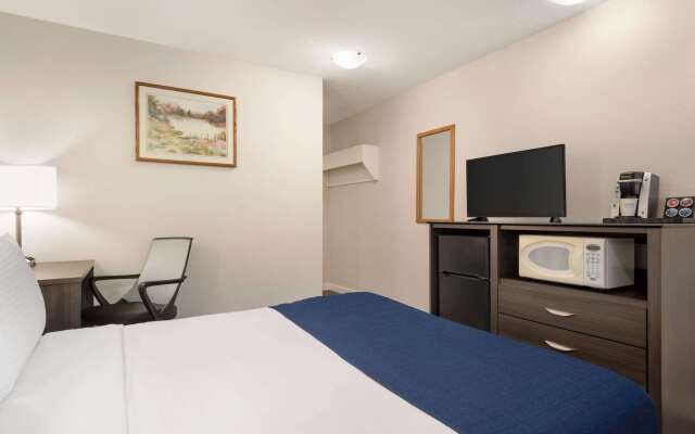 Travelodge by Wyndham McBride