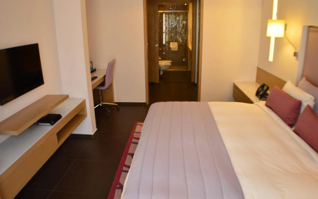 Saifi Suites Hotel