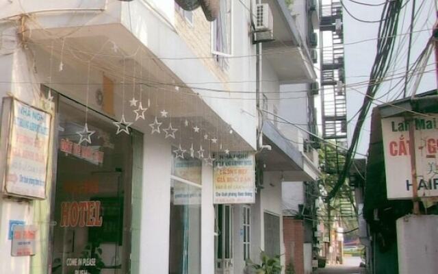 Huy Hoang Airport Hotel