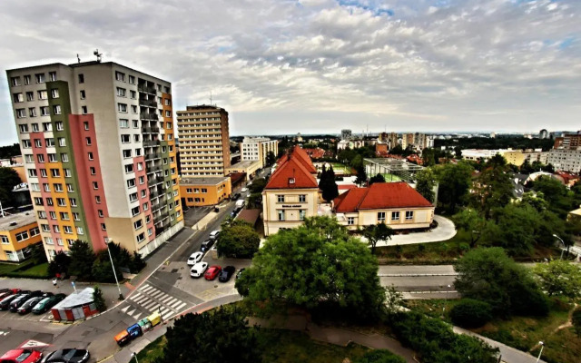 Eislerova kolej Jarov