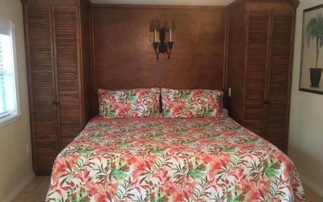 Pirate's Pointe Resort