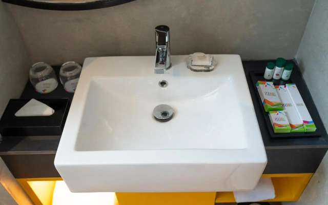 Zibe Luxe Kakinada by GRT Hotels