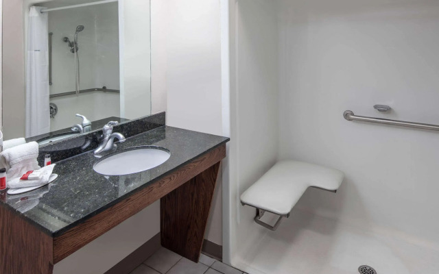 Baymont by Wyndham Cleveland