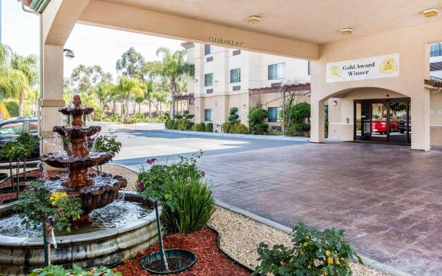 Comfort Suites Redlands