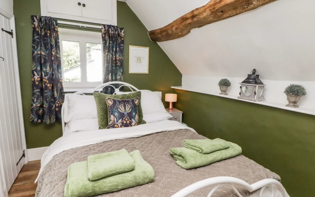 Old Pump Cottage