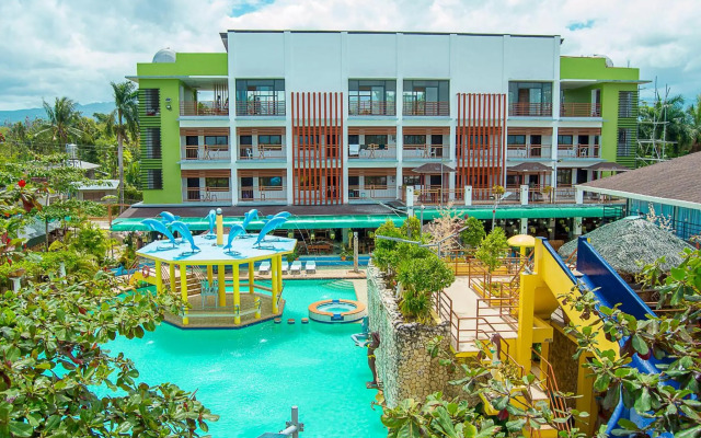 Moalboal Tropics