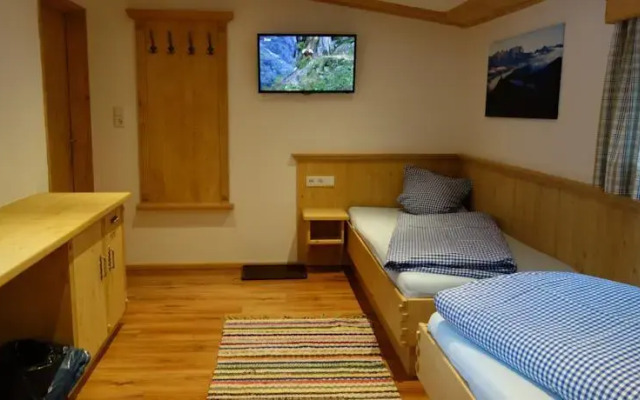 Jugendhotel Christian Noichl