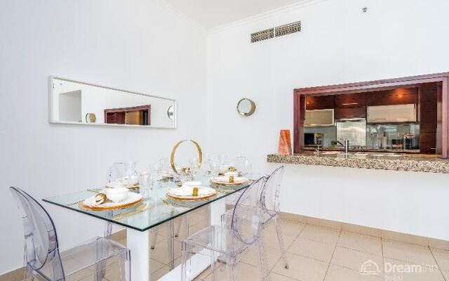 Dream Inn Dubai - Burj Views