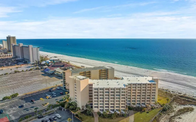 Top Of The Gulf 815