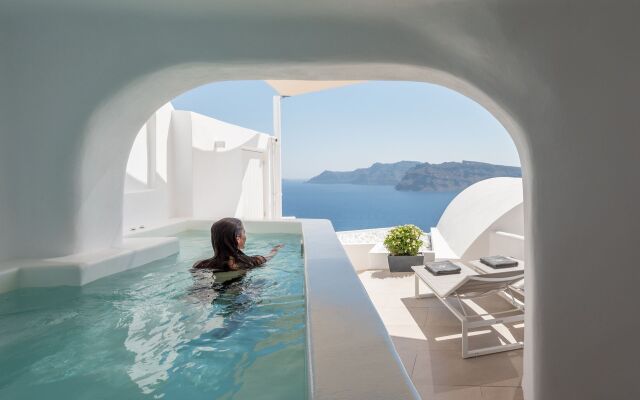 Aspaki Exclusive Hotel