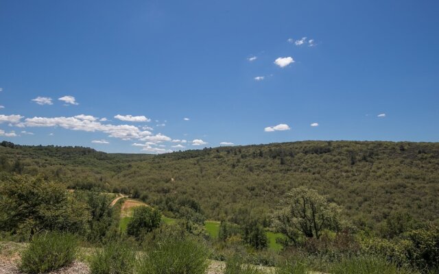 Villa With Guest House, 2 Swimming Pools, and Wide View