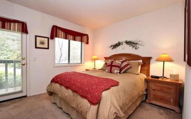 Bear Meadows Townhomes