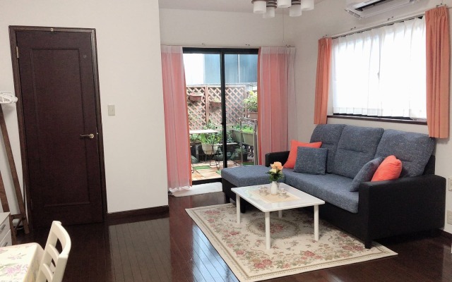 Kanae House