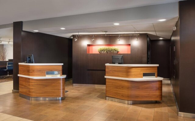 Courtyard by Marriott Tucson Airport