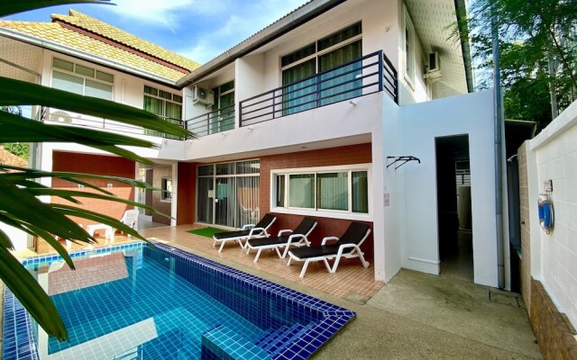 T.W. Marina Pool Villa Pattaya