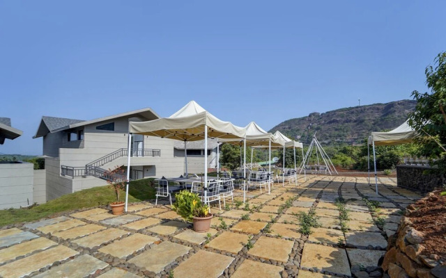 Treebo Tryst Vee Resort