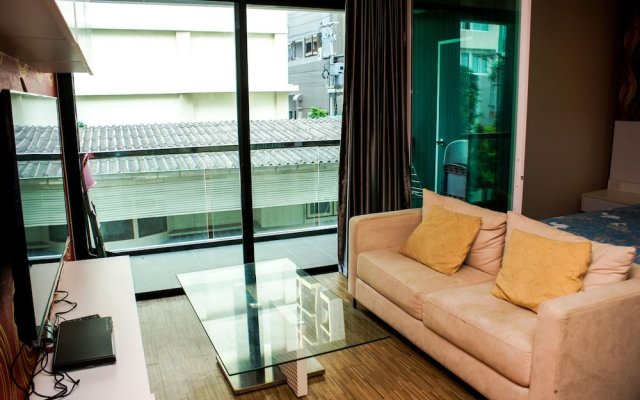 Sixty Six Pattaya Beach Road Apartment