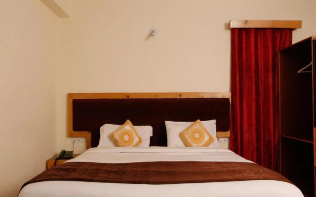 OYO 14402 Himalayan Villa