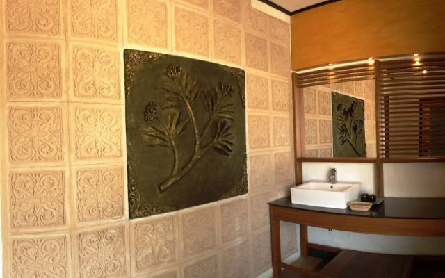 Romduol Island Chalet