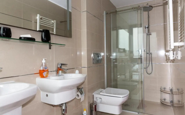 Silver Mountain 3 Bedroom Apartment