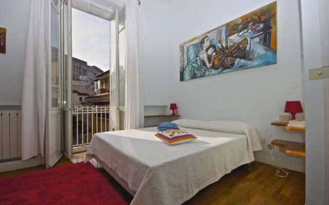 House & The City - Colosseo Apartments