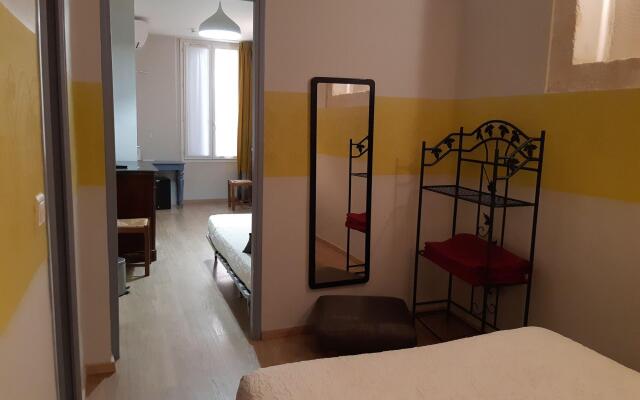 Hotel des Arts