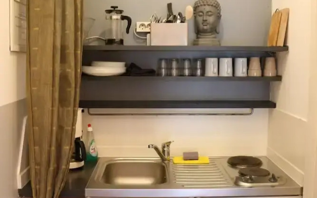 a-domo Apartments Mülheim - Apartments, Lofts & Hostel Rooms - short or longterm - single or grouptravel