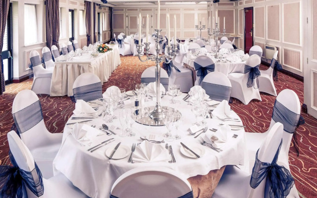Mercure Livingston Hotel