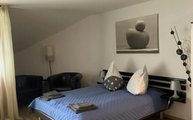 Gemütliche Ferienwohnung EVIELINE