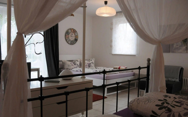 Hacienda Rooms