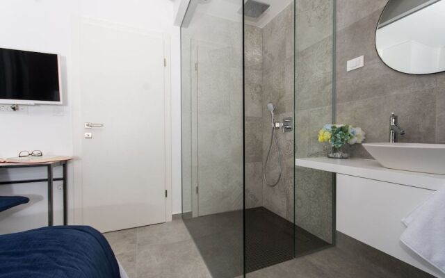 Luxury Apartments Royal M with Pool