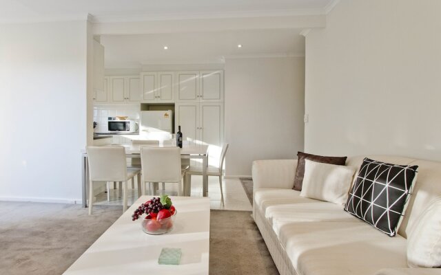 Elwood Seaside 2 Bed Retreat
